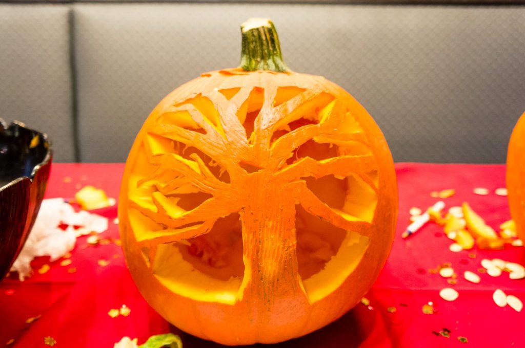 Pumpkin Carving - A Tree!